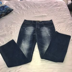 JEAN STARS DISTRESSED JEANS